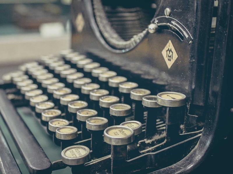 柬埔寨吴哥窟<br>ly8tfut.cn 高棉微笑石雕